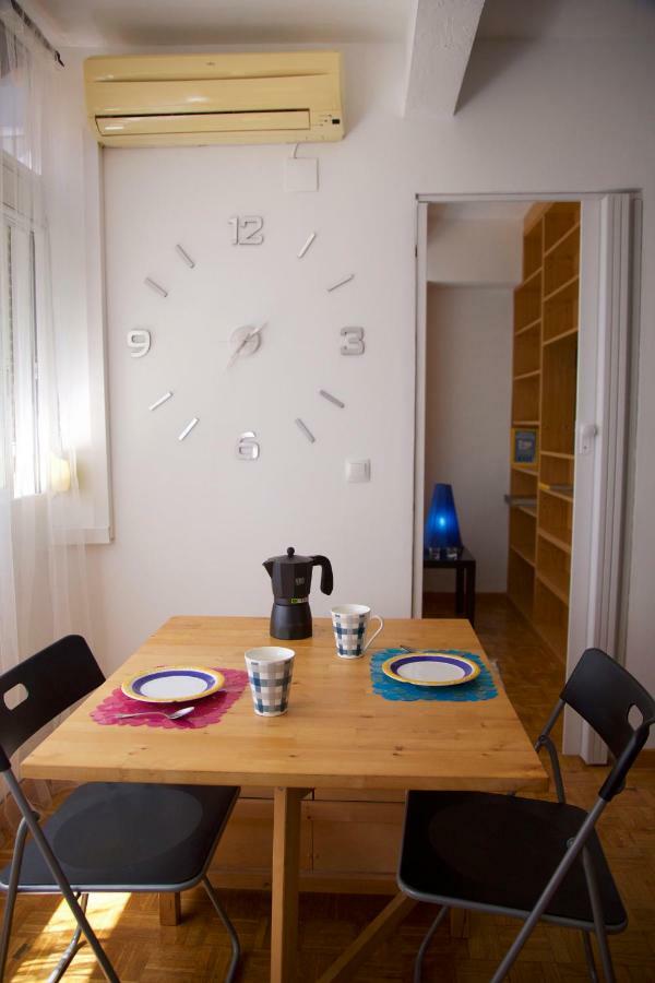 Apartment In Lavapies Madrid Center Exterior photo